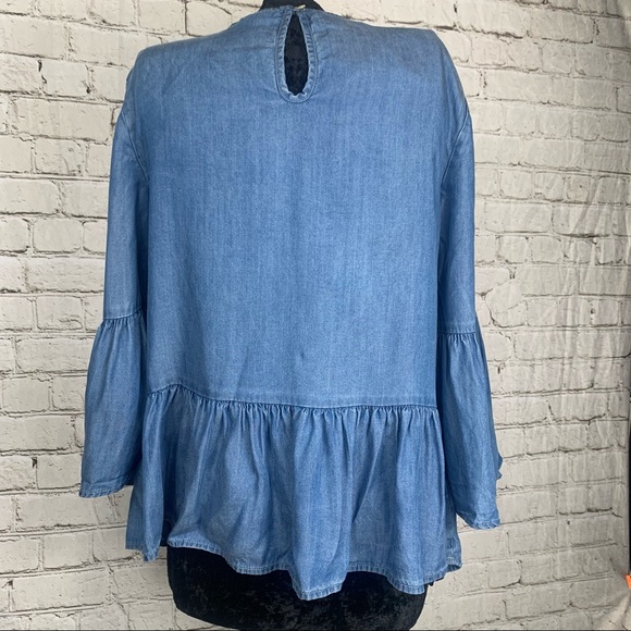 Beach Lunch Lounge Collection with Floral Design Embroidered on Bell Sleeves - Picture 3 of 7